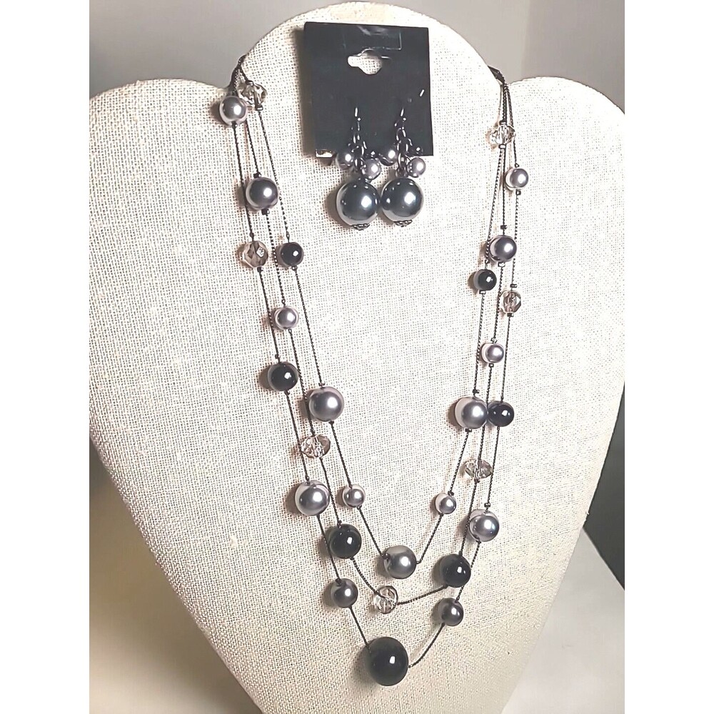 Vintage Silver Black Crystal Beaded  Necklace & Earrings Jewelry Set